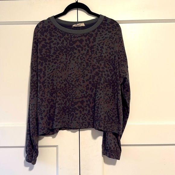 Love Stitch Camo-Leopard Print Long Sleeve - Picture 1 of 3